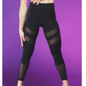 Your Highness Legging - Black